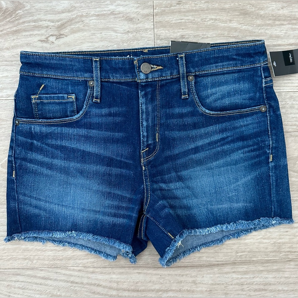 NWT High Rise Jean Shorts Womens Size 6